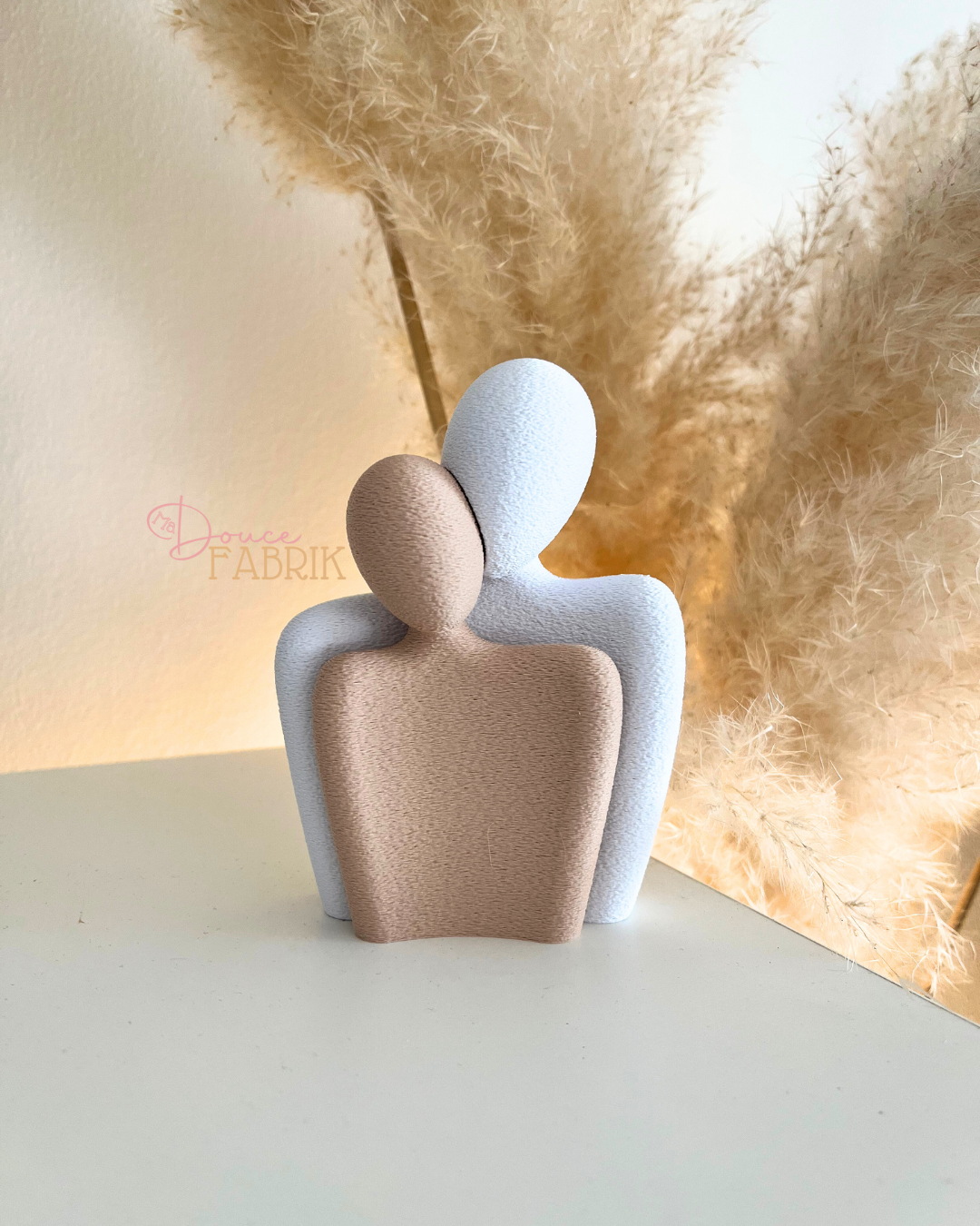 Sculpture "Etreinte d'amour" – Image 5