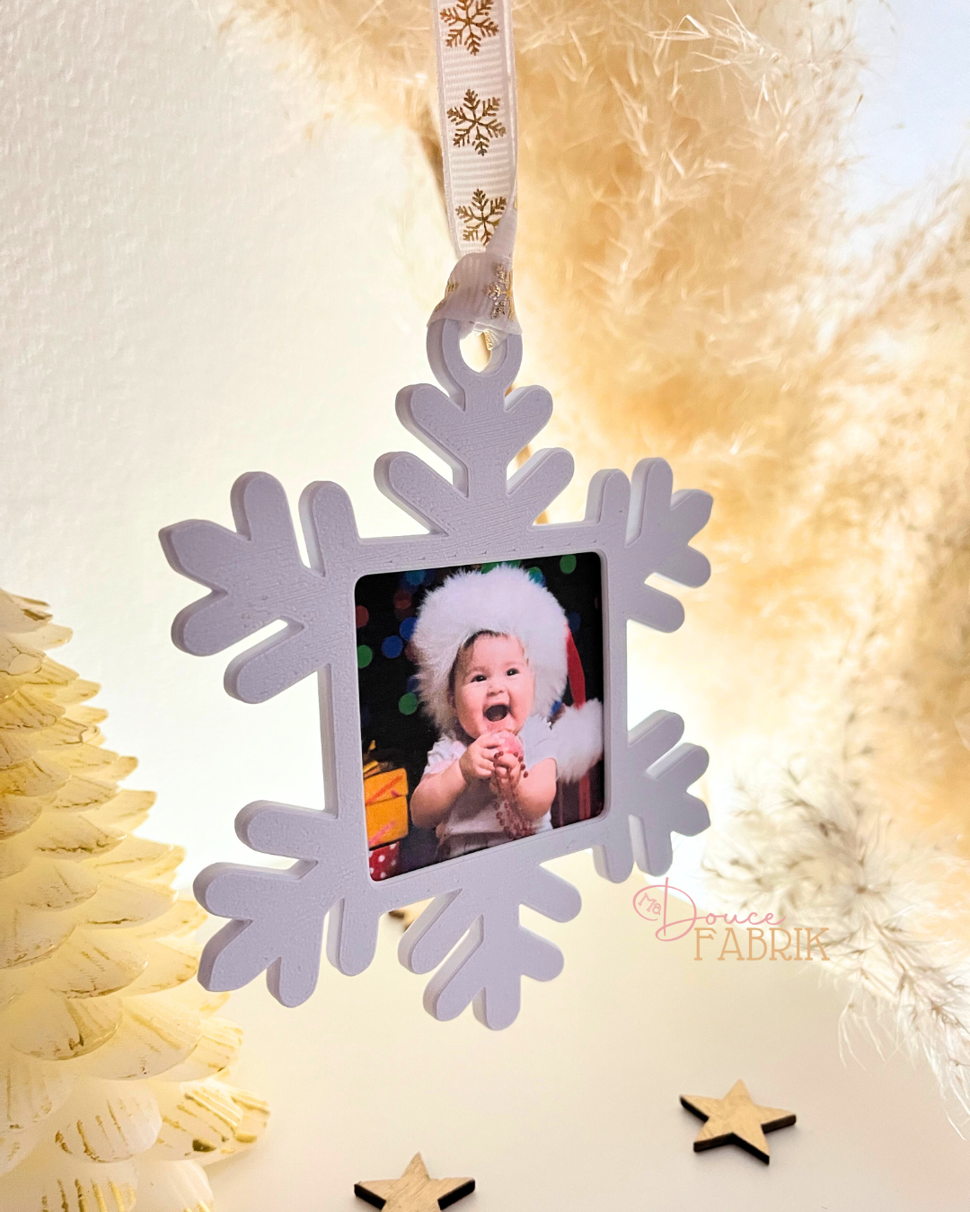 Suspension Flocon "Souvenir d'Hiver" – Cadre Photo Personnalisé pour Sapin – Image 3